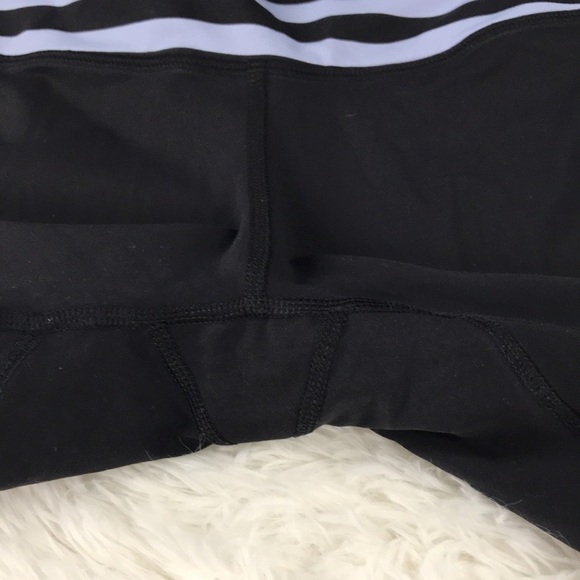 🔥$SALE$🔥 Lululemon Run: For Your Life Crop - Picture 3 of 8